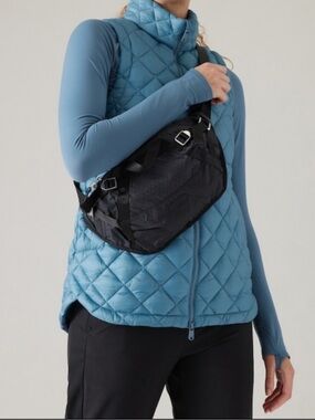 Athleta Excursion Large Belt Bag - Black
